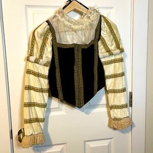 VTG medieval bodice / Shakespearean costume black velvet gold lace trim sz S (?)